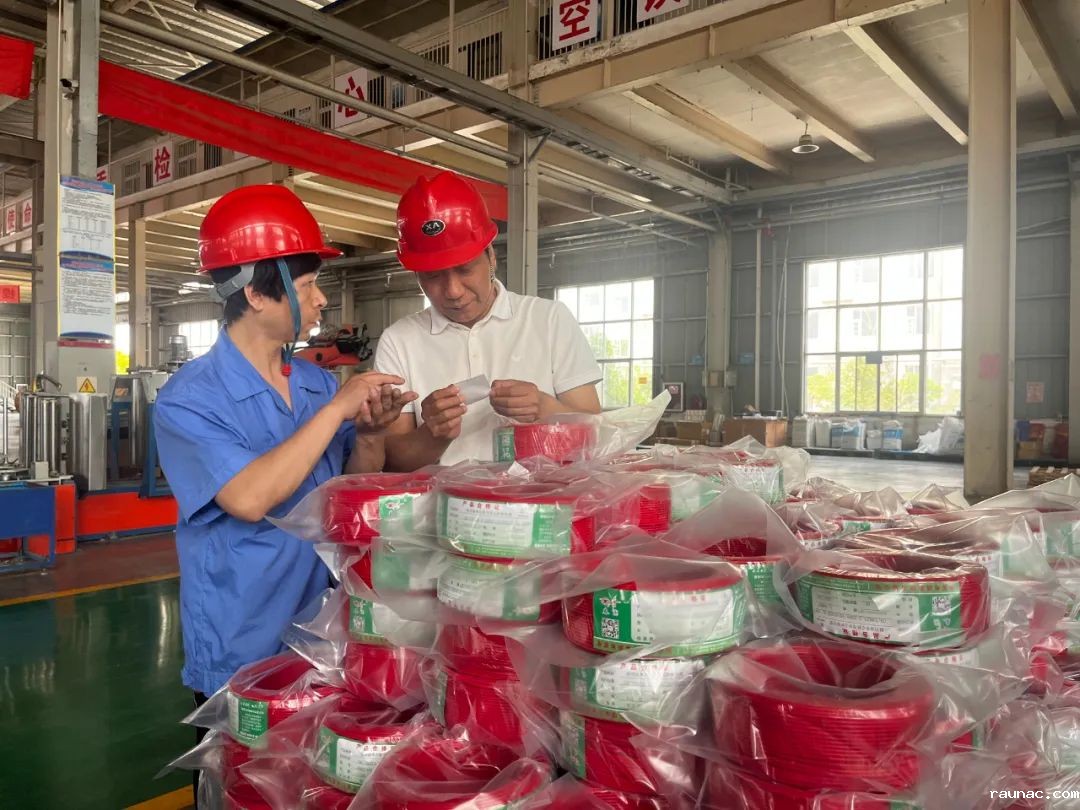 1747968033431241.jpg 640.jpg